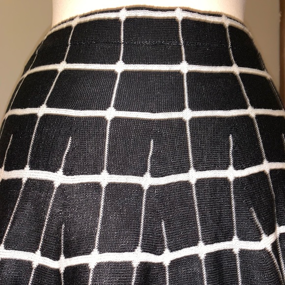 Candies Knit Skirt - Picture 4 of 6